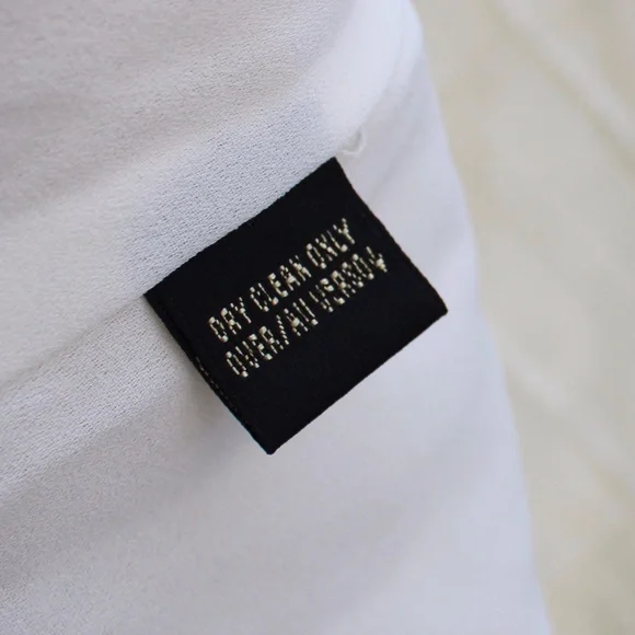 Dana Buchman Women’s Cream Silk Beaded Tank Blouse Size Large - Picture 9 of 9